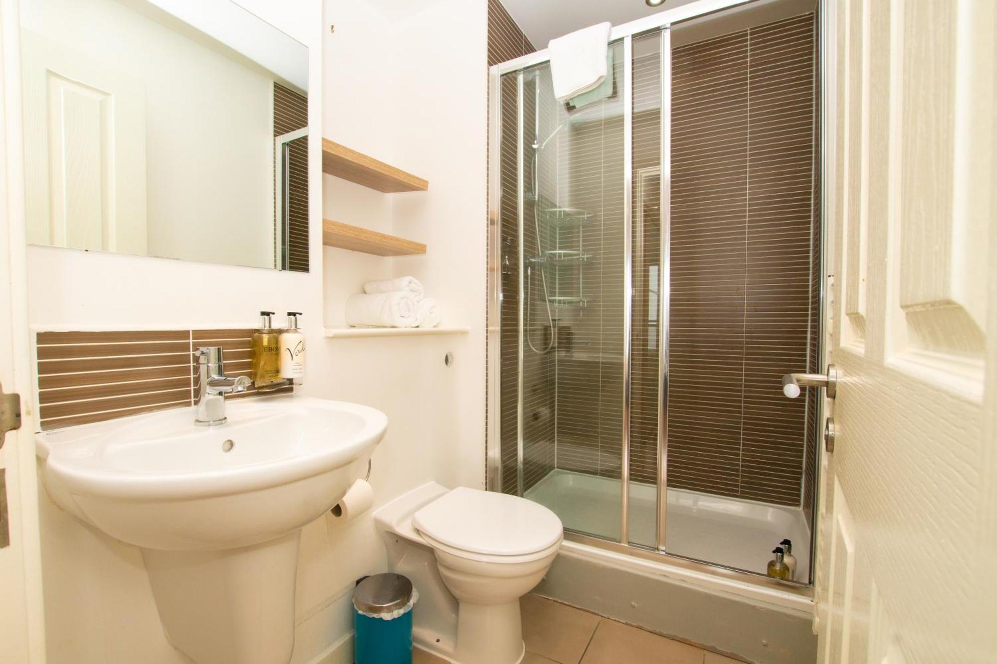 Blue Harbour Apartments エディンバラ エクステリア 写真